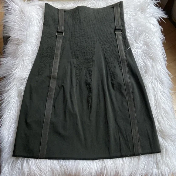 Haute - Rare Genuine Italian leather skirt 2/4 - Picture 2 of 16